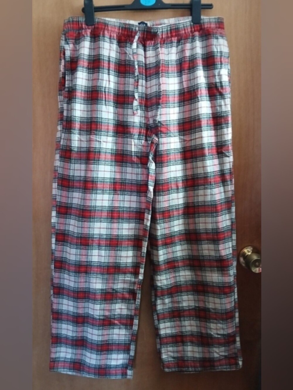 GAP Red & White Plaid Women's Pajana Pants. Medium.